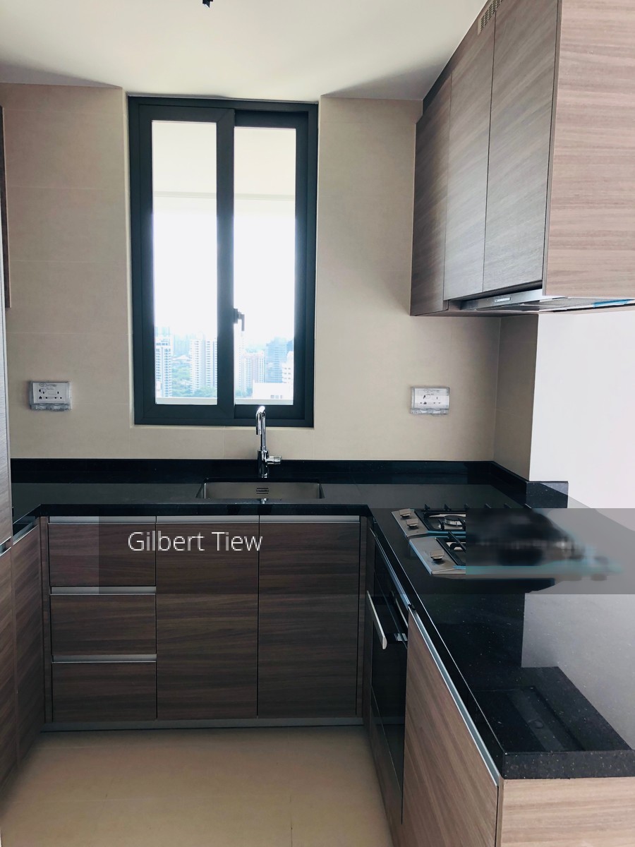 8 Saint Thomas (D9), Condominium #209314281
